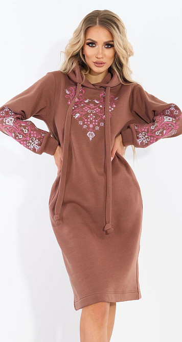 Теплое платье с  вышивкой (50-52) Киев - изображение 1