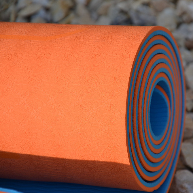 Коврик для йоги та фітнесу U-POWEX TPE Yoga mat Orange/Blue (183х61х0.6) Кам'янське - фото 9