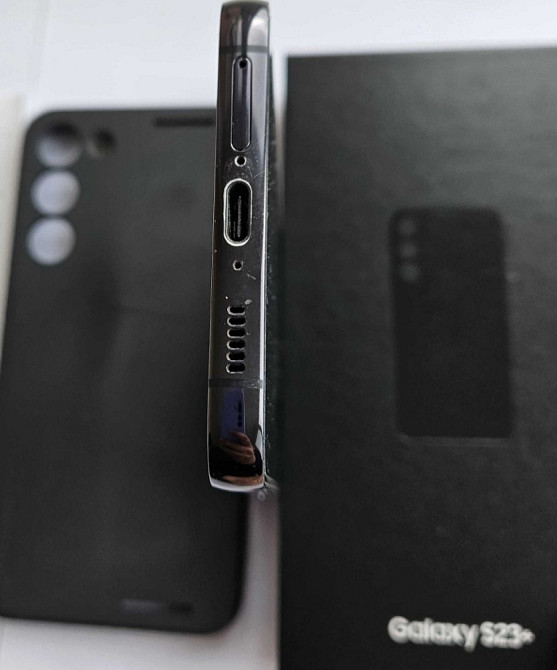 Смартфон Samsung Galaxy S23 Plus 8/512 GB Phantom Black SM-S916-DS Dual SIM Киев - изображение 2