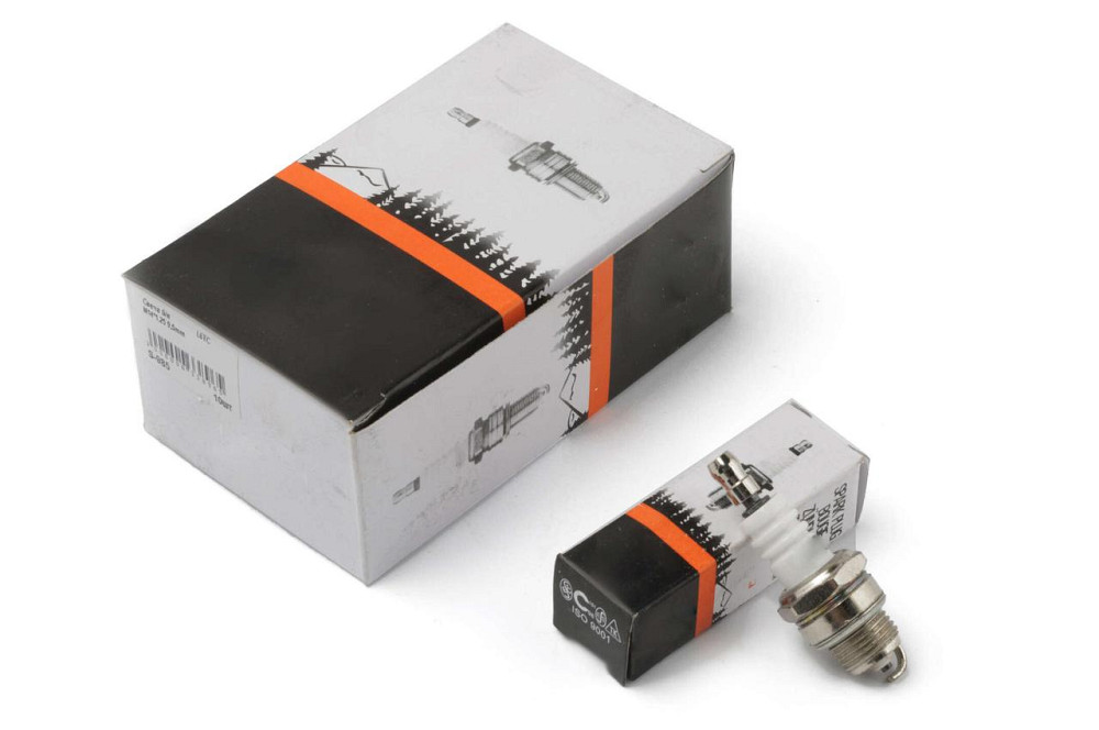 Свеча бензопила    L6TC   M14*1,25 9,5mm Мукачево - изображение 1