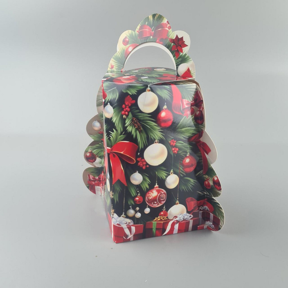 Новогодняя подарочная картонная упаковка для конфет (1000грм) №224 