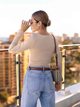 Жіноча кофтинка з декольте сітка "Annabel" | Норма і батал Бежевий, 42-44 Київ