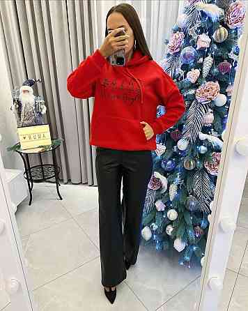 Женское уютное оверсайз худи с новогодним принтом трехнитка на флисе Красный, 48/52 Одесса