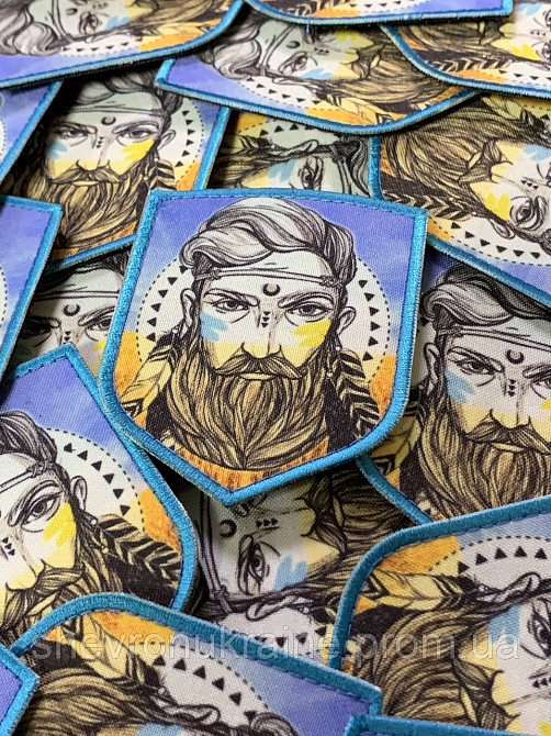 Друкований шеврон Українець (Форма щит. На липучці) Розмір 9x7см Київ - фото 2