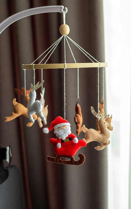 Дитячий музичний мобіль на ліжечко для немовлят WooolyWool «Санта» з 35 мелодіями Київ - фото 7