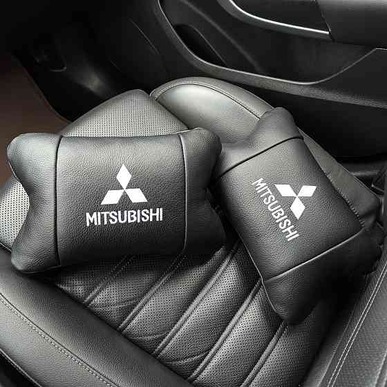 Подушка підголівник для подорожей Mitsubishi, Подушка під голову для поїздок, Подушки на крісло в авто AW-49 Львів