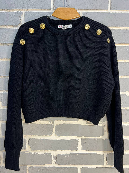 Свитер женский MIX RAY 6733 золотые пуговицы на плечах укороченный свободный, черный, one size Киев - изображение 6