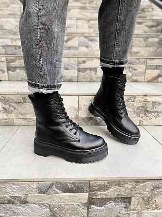 Черевики жіночі RONE Док-5 чорні натуральна шкіра зима висота 13см (4254) Коломыя