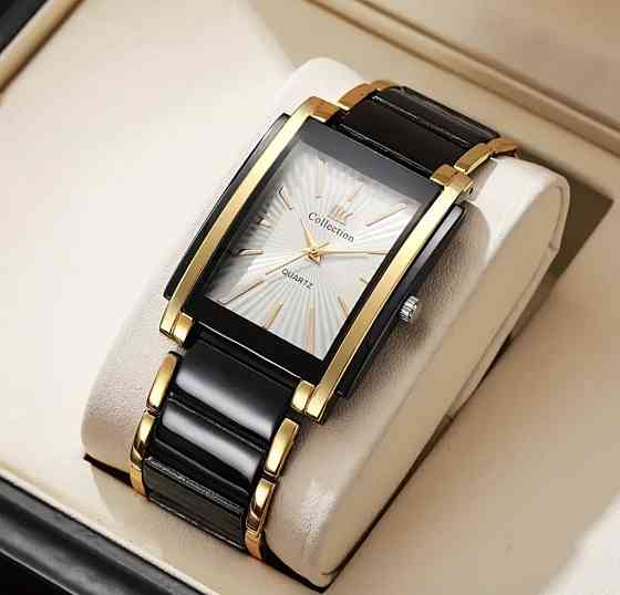 Чорний із золотистим чоловічий годинник Сміла