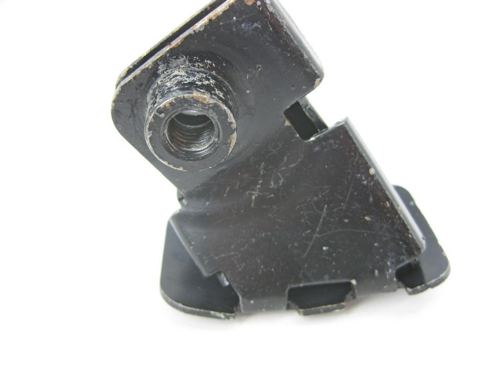 Mercedes-Benz  A2036280006 Сталевий ковпачок - захист шлангу на передньому підрамнику C-Class W203 CLC Sportcoupe C203 CLK C209 Одеса - фото 7