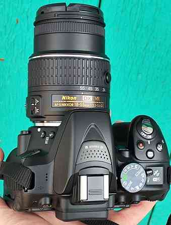 Дзеркальний фотоапарат
Зі знімним об'єктивом
Nikon D5200+18-55 VR ll Київ