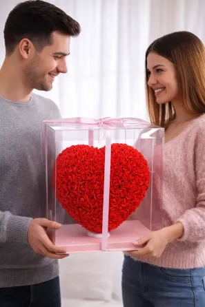 Сердце из роз в подарочной коробке KR-20 28/25/13см Коломия