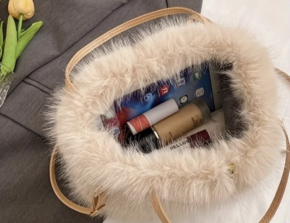 Маленька сумочка зі штучного хутра Бежева Сміла - фото 8