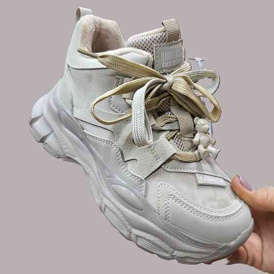 Кроссовки  для девочки подростка бежевые на флисе 33,34,35,36,37,38 Николаев