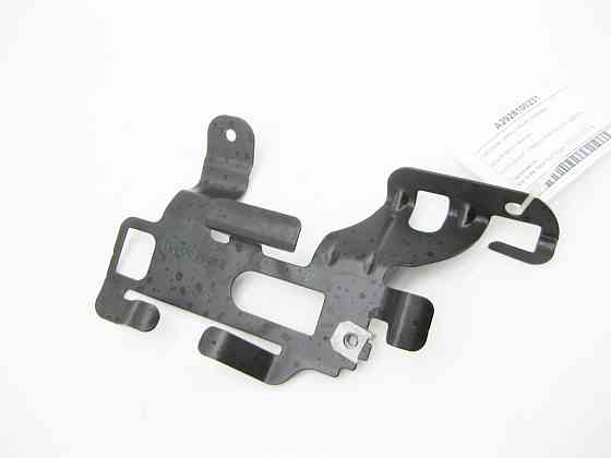 Mercedes-Benz  A2928100231 Кріплення правого гачка під одяг GLE Coupe C292 Одеса