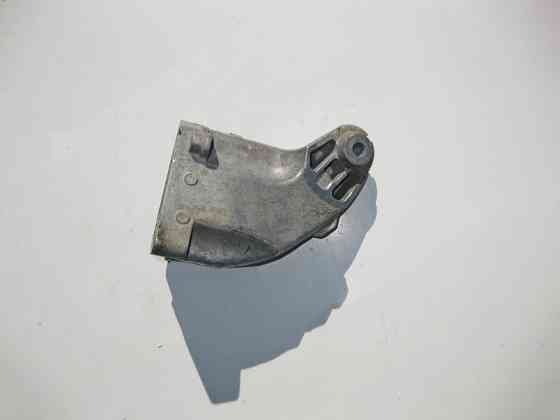 Mercedes-Benz  A6422236404 Кронштейн опори двигуна правий OM642 V6 3.0 cdi E-Class W212 Одесса