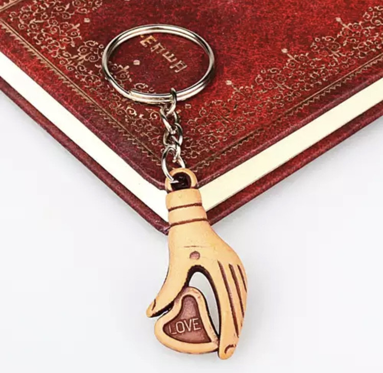 Брелок для влюбленных 