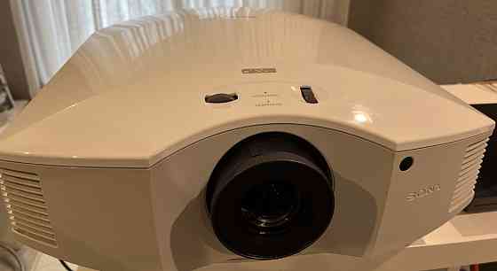 Sony VPL HW 50 ES. Київ