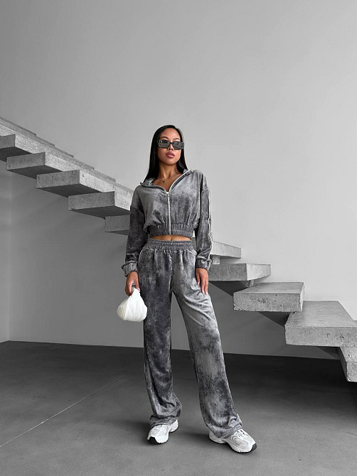 Женский прогулочный костюм двойка: зип кофта и брюки из мраморного велюра Серый, 44/46 Одесса - изображение 1