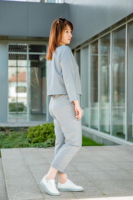 Костюм женский брючный, серый, лен стрейч ( комплект брюки + кофта ), топ Крохатушка одяг Киев - изображение 3