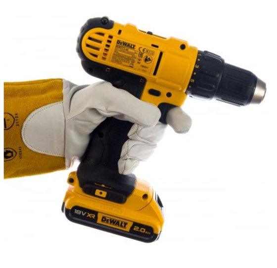 Акумуляторна дриль-шуруповерт DeWALT DCD771D2, 18В, обертаючий момент 42 Нм,2 акумулятора + зарядне + кейс Київ