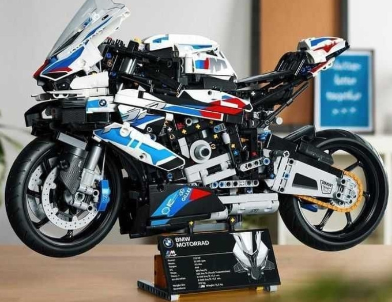 В КОРОБЦІ‼️Конструктор BMW M 1000 RR, LEGO Technic 42130, 1920 дет. Киев - изображение 6
