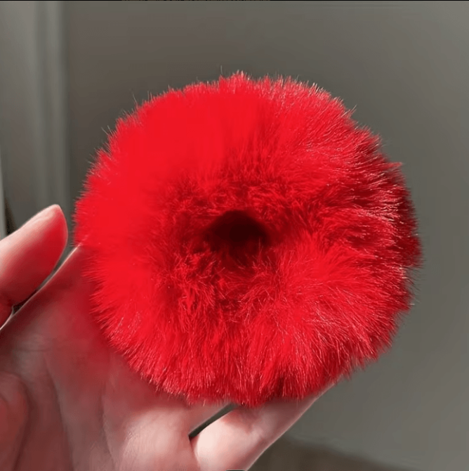 Гумки великі для волосся ПУХНАСТИКИ 1шт./діаметр 9 см Київ - фото 3