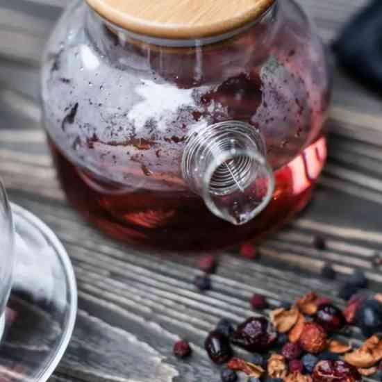 Заварочный стекляный чайник с металлическим ситом 600 мл Винница