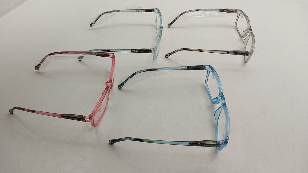 Окуляри для зору в пластиковій оправі та пластиковими дужками +1.5 Луцьк - фото 2