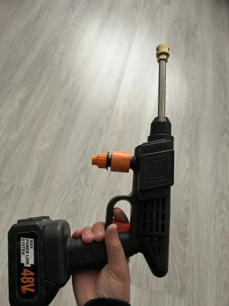 Потужна автомийка високого тиску 48V (2 акумулятори) в кейсі Київ