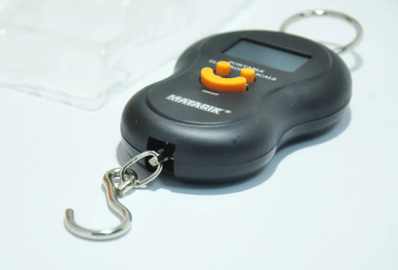 Ручні Електронні кантерні ваги MATARIX MX-450 50кг для вимірювання вагового товару 4849 Київ
