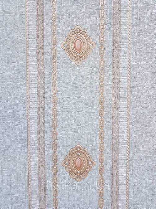 Обои виниловые на флизелине AdaWall Seyyah 1.06х10 полосы широкие завитки розетки изумрудные золотистые Киев - изображение 3