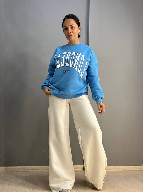 Костюм жіночий Quzen 388-488 подовжений світшот напис брюки палаццо широкі утеплений на флісі блакитний, блакитний, S Київ - фото 3