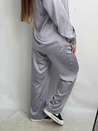 Жіночий шовковий костюм із штанами Сірий M/L Харків