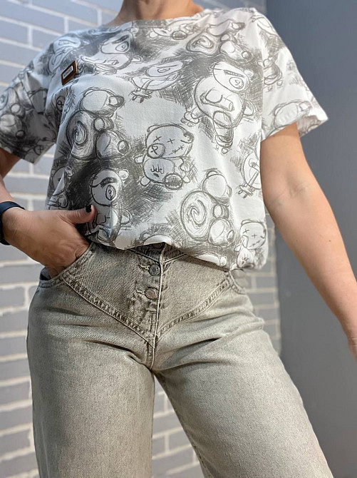 Футболка женская JIANMEI 076 рисунок мишки свободного кроя one size белая, белый, one size Киев - изображение 3