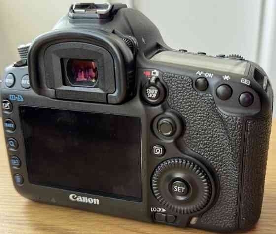 Фотоаппарат Canon EOS 5D Mark III Киев