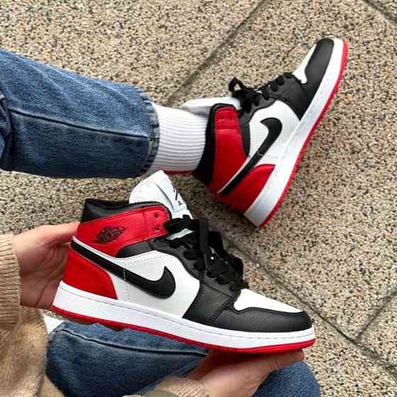 Кроссовки Nike AIR Jordan Белые Красные Мужские Черные Джорданы Высокие Найк (размеры: 41,42,43,44,45) Днепр