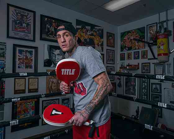 Боксерські ракетки TITLE Boxing Punch Training Paddles Red Каменское