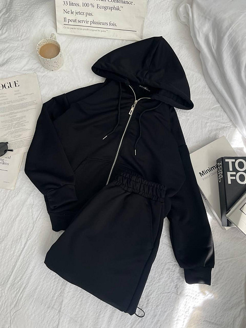 Женский прогулочный оверсайз костюм: кофта на молнии и штаны турецкая трехнить петля Черный Одесса - изображение 3