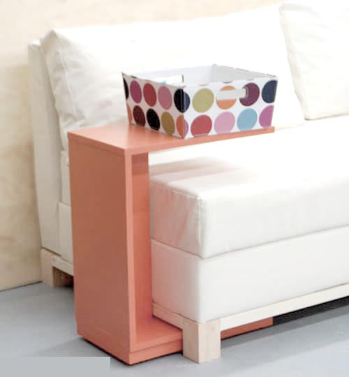 Приставной столик 