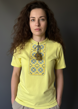 Футболка вышиванка светло-желтая с желто голубым орнаментом XL Киев
