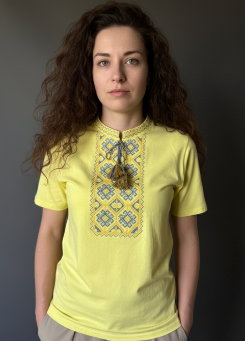 Футболка вышиванка светло-желтая с желто голубым орнаментом XL Киев - изображение 1