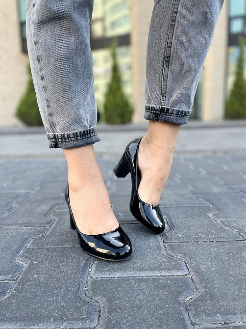 Туфлі жіночі YES MILE чорні еко-лак каблук 6см ( -1) Коломыя - изображение 4