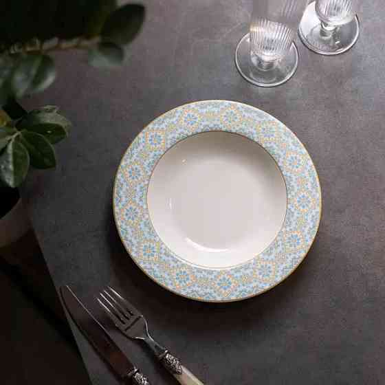 Фарфоровий супник з орнаментом, 21.5 см Київ