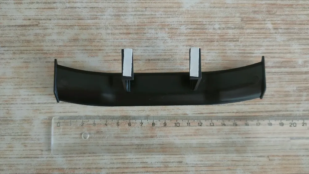 Спойлер-мини под карбон Чёрный на авто Киев - изображение 7