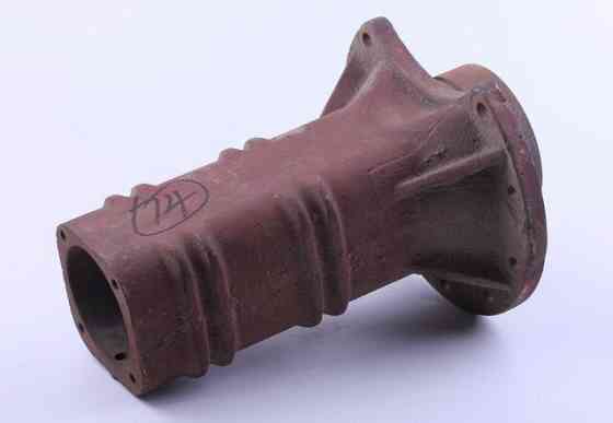 Корпус правої напівосі заднього моста Джинма200/204/240/244 Мукачево