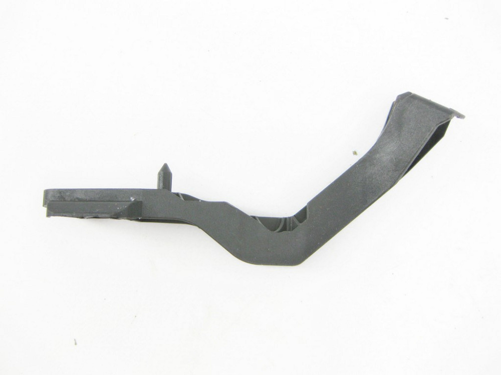 Mercedes-Benz  A2465460943 Утримувач дроту ABS заднього лівого колеса CLA Shooting Brake X117 CLA C117 GLA X156 A-class W176 B-class W242 B-class W246 Одесса - изображение 4