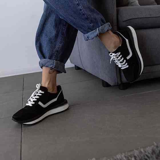 Molly Кроссовки женские MOLLY черные натуральная замша 36-40 (5358) Коломия