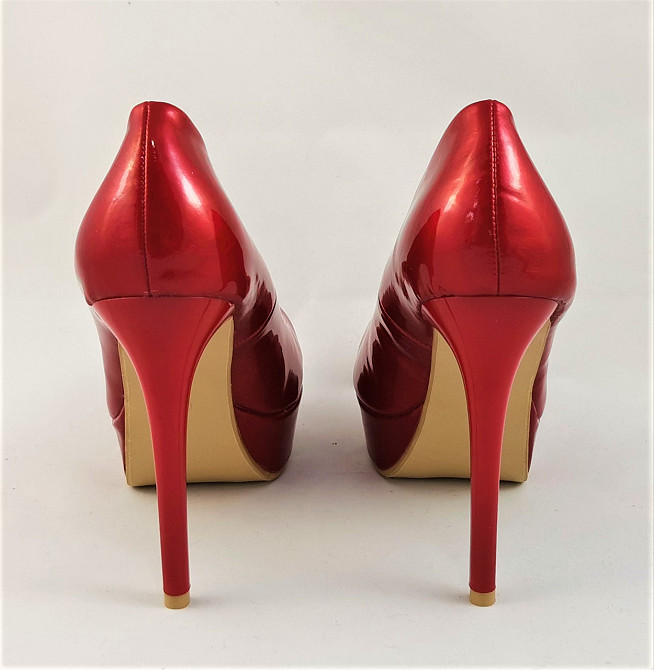 Жіночі Червоні Туфлі на Каблуку Шпильке Лакові Модельні (розміри: 36,37,38) - 150 Дніпро - фото 3