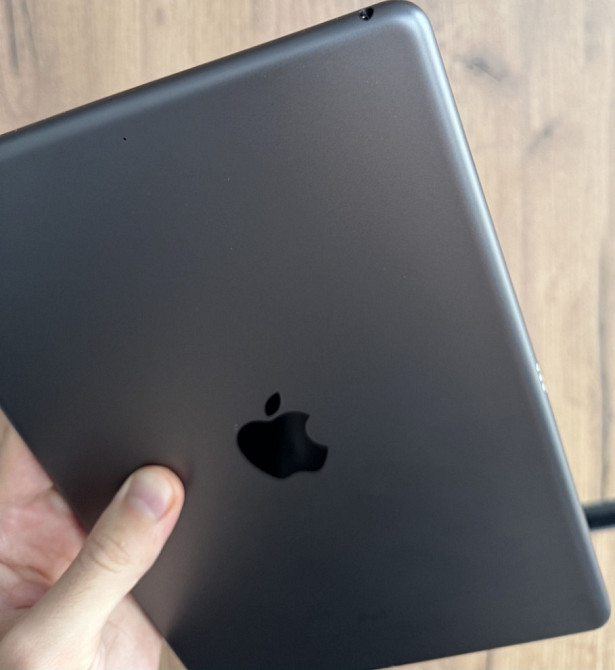 Планшет Apple iPad 7 (2019) 32 Gb Wi-Fi a2197 Київ - фото 5